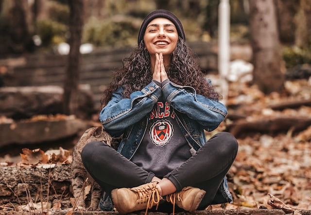 Woman practicing gratitude