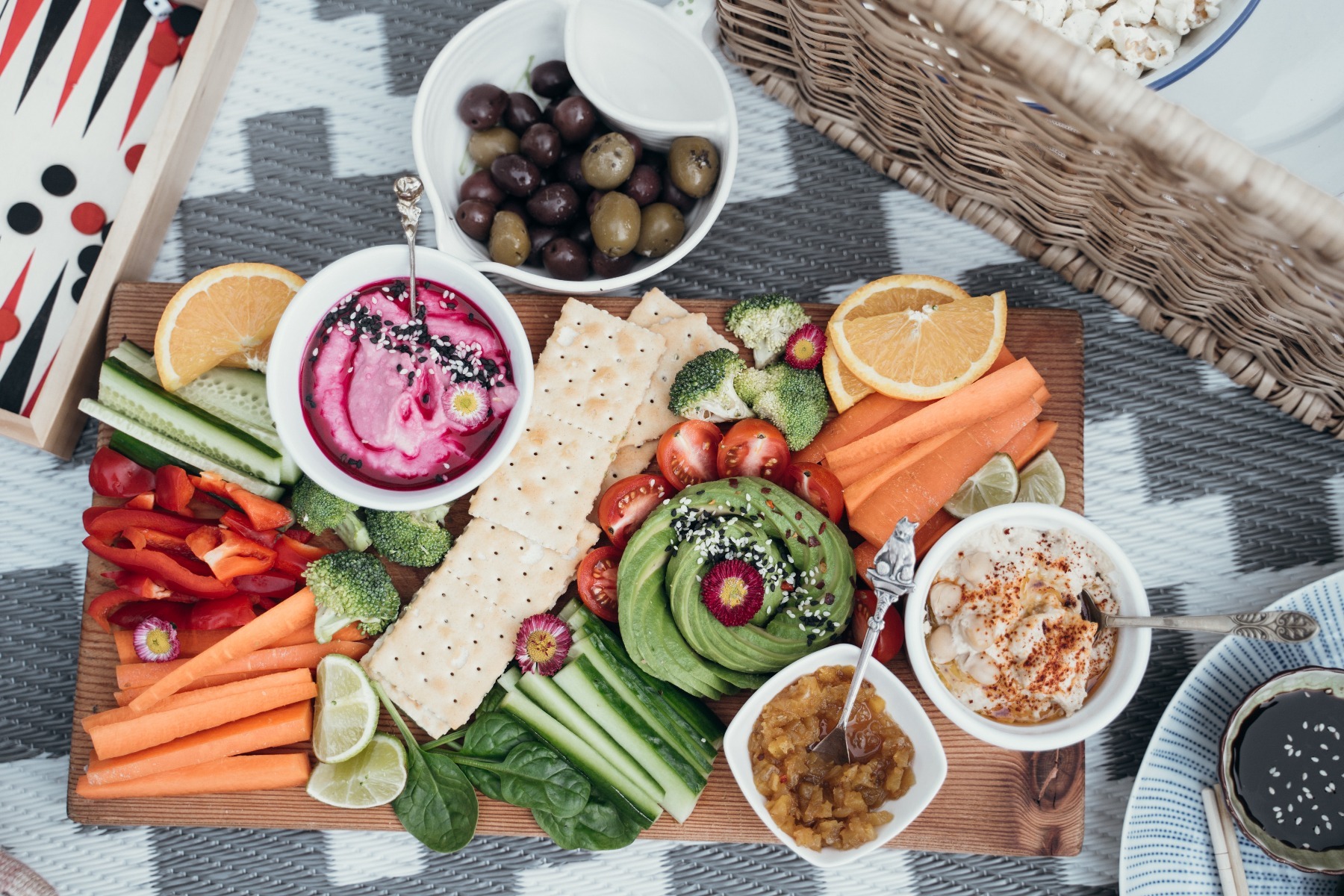 Brain Food Snacks: Hummus