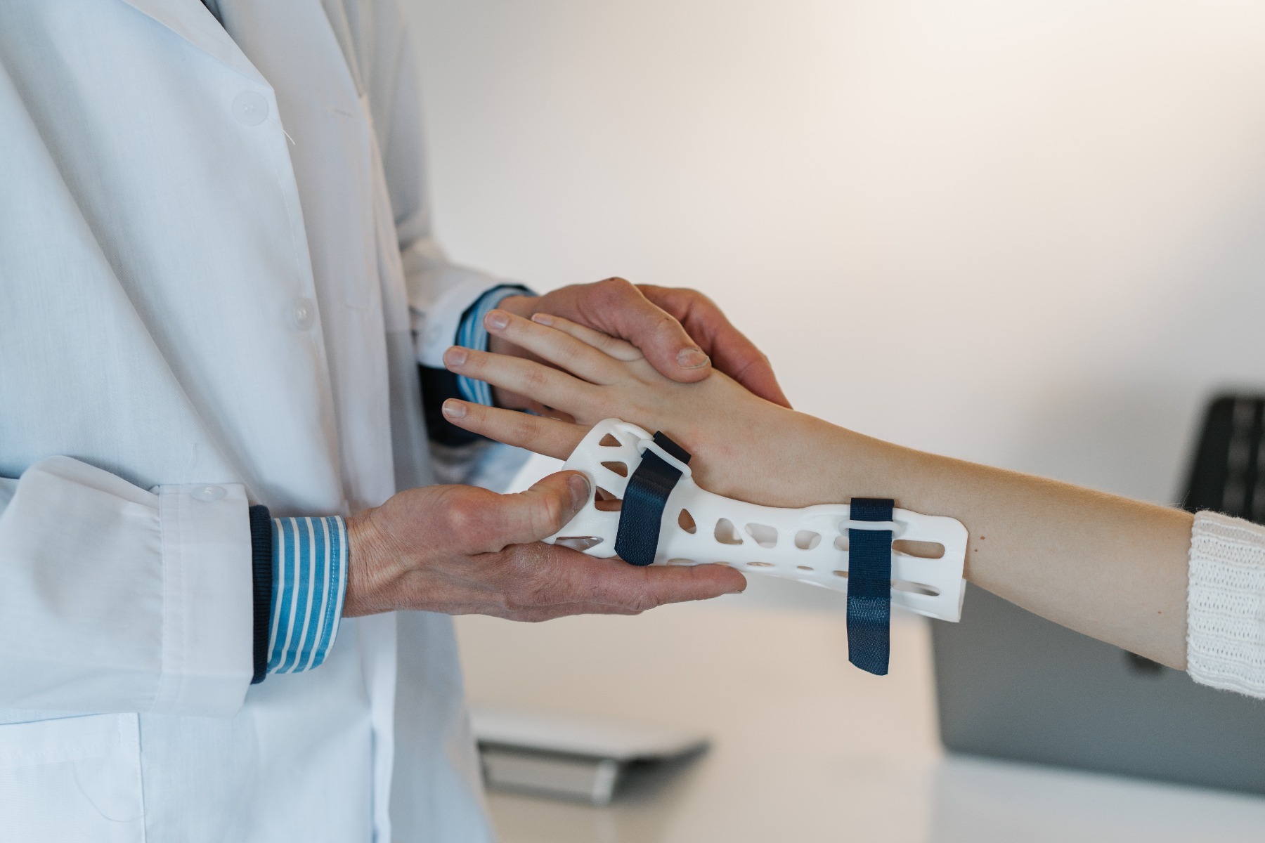Maintain Healthy Bones: Picture of a person getting their fracture treated