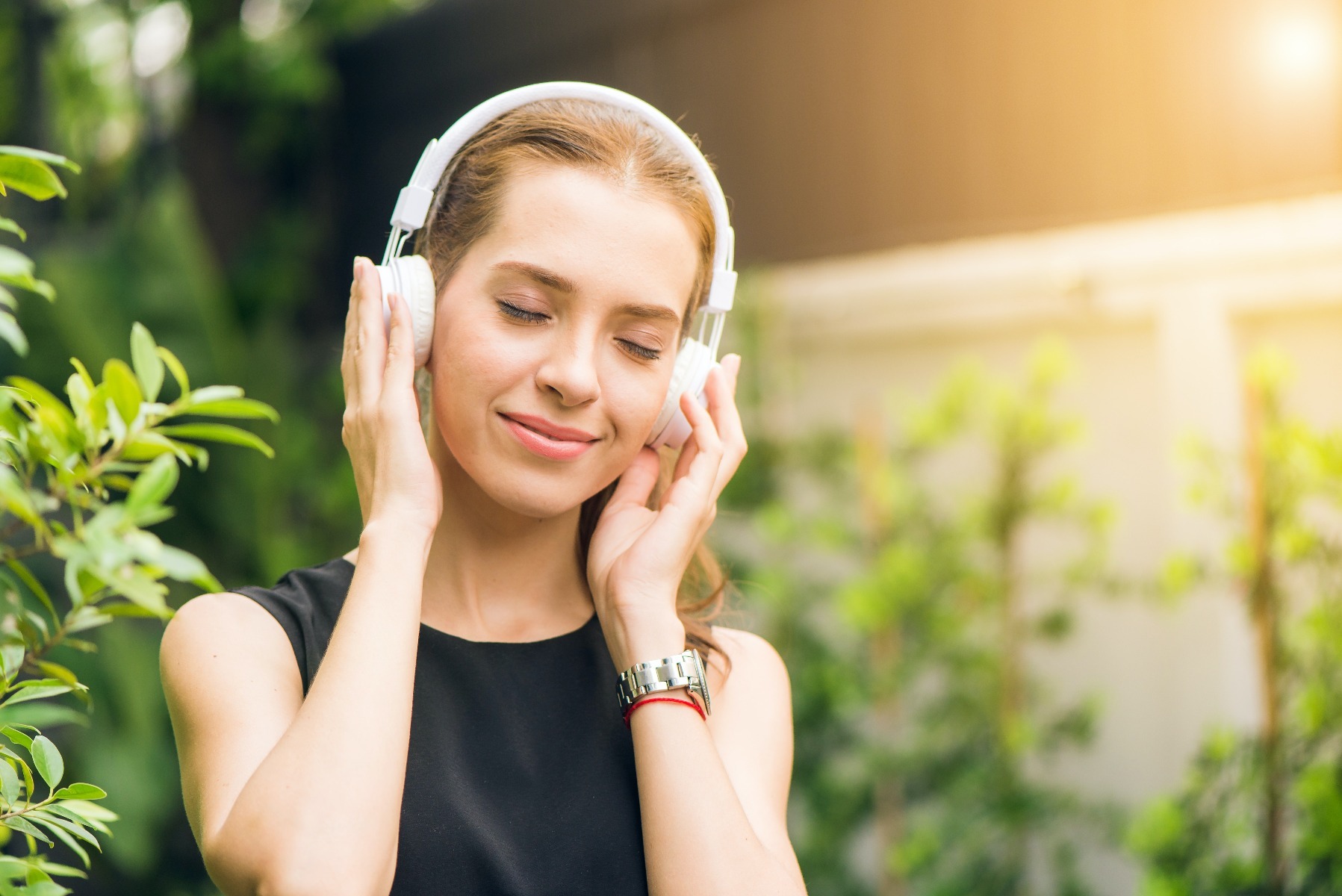 Ways to Destress: Listening to Music